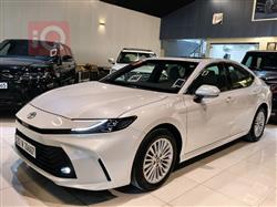 تۆیۆتا کامری